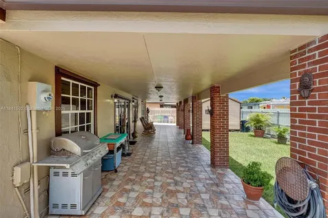 19021 SW 122nd Avenue Miami FL 33177