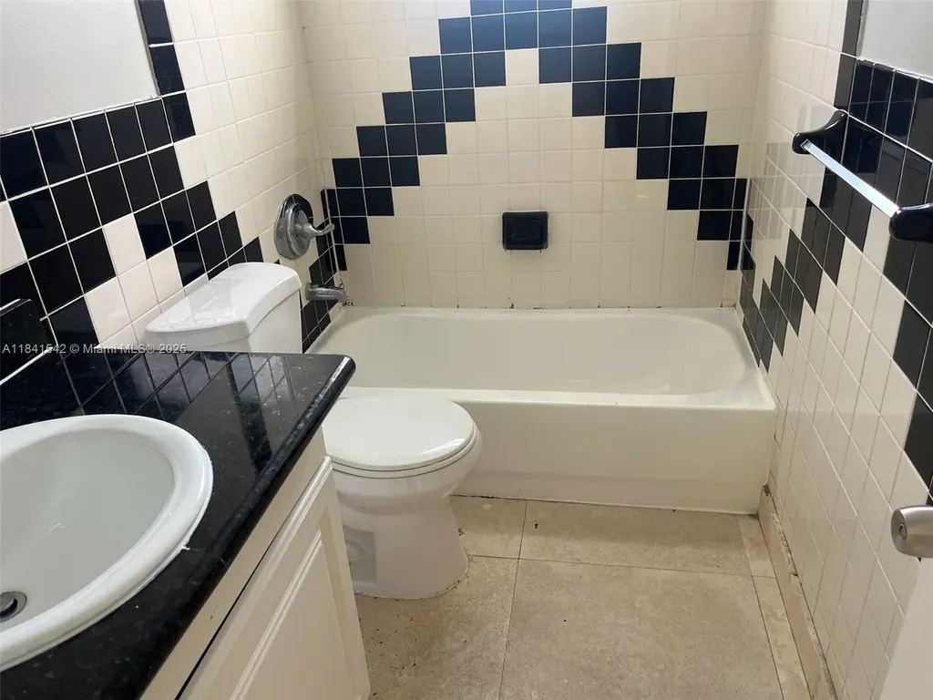 1450 N 64th Avenue Hollywood FL 33024