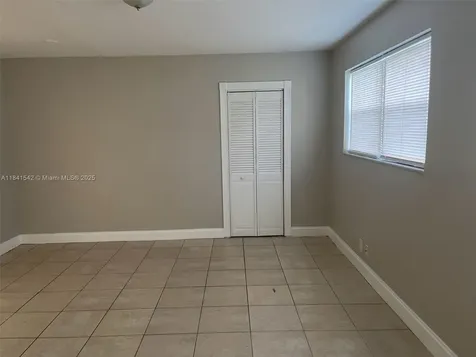 1450 N 64th Avenue Hollywood FL 33024