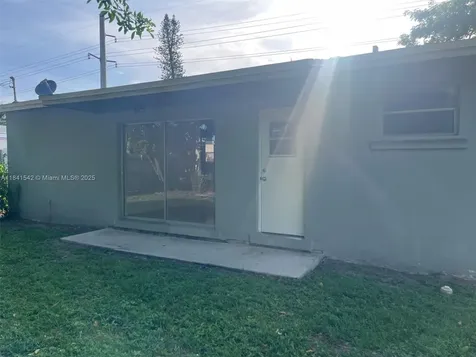 1450 N 64th Avenue Hollywood FL 33024