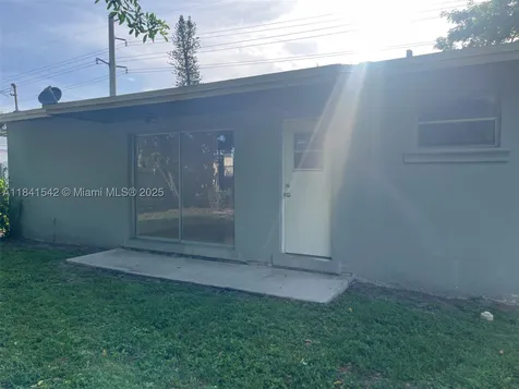 1450 N 64th Avenue Hollywood FL 33024