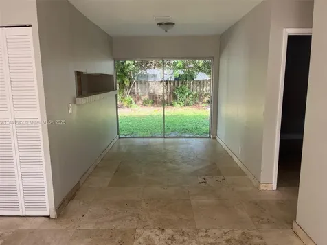 1450 N 64th Avenue Hollywood FL 33024