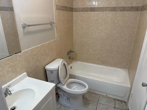 7699 SW 6th Street North Lauderdale FL 33068