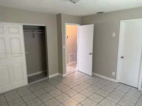 7699 SW 6th Street North Lauderdale FL 33068