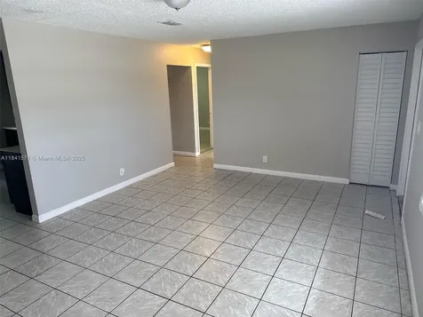 7699 SW 6th Street North Lauderdale FL 33068