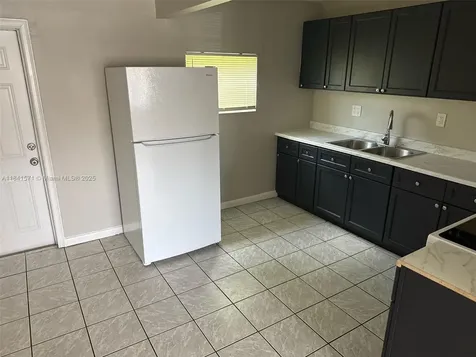 7699 SW 6th Street North Lauderdale FL 33068