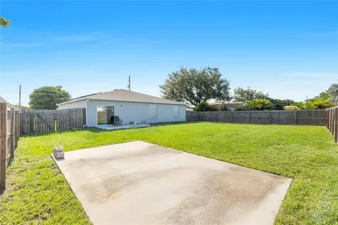4629 SW Flintstone Drive Port St. Lucie FL 34953