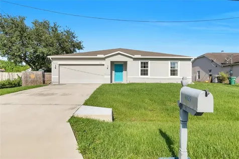 4629 SW Flintstone Drive Port St. Lucie FL 34953