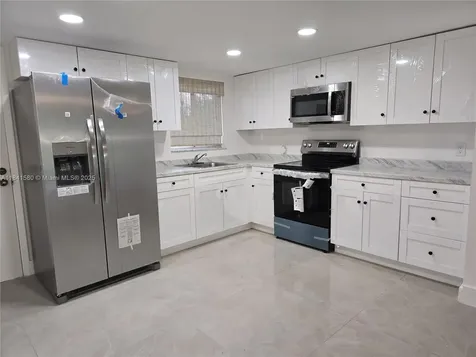 10616 Leafy Way Orlando FL 32821