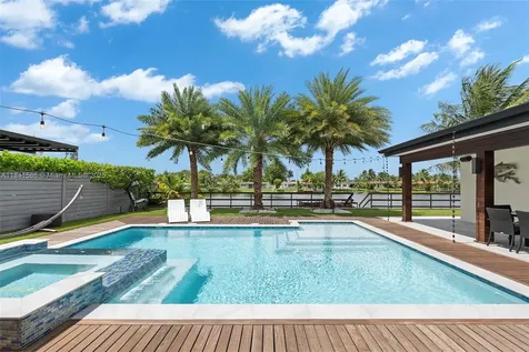 13940 SW 74th Street Miami FL 33183