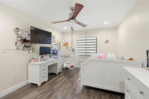 13940 SW 74th Street Miami FL 33183