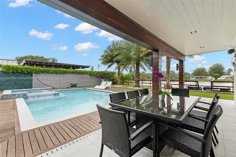 13940 SW 74th Street Miami FL 33183