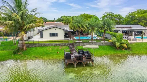 13940 SW 74th Street Miami FL 33183