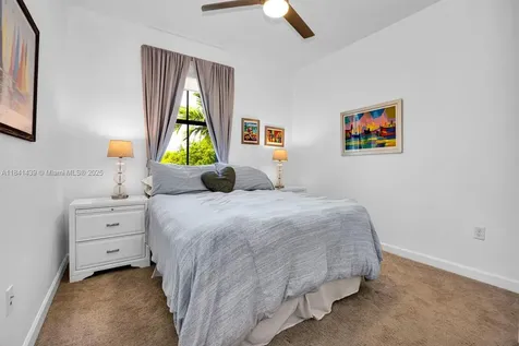 455 SE 34th Terrace Homestead FL 33033