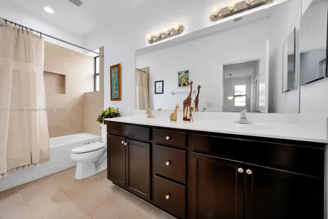 455 SE 34th Terrace Homestead FL 33033