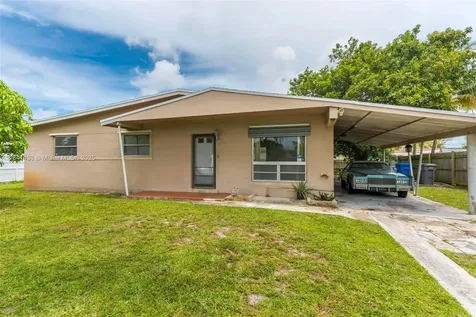 3420 SW 32nd Street West Park FL 33023