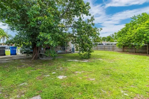 3420 SW 32nd Street West Park FL 33023