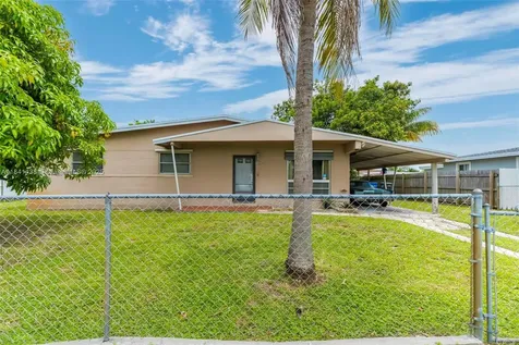 3420 SW 32nd Street West Park FL 33023