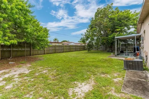 3420 SW 32nd Street West Park FL 33023