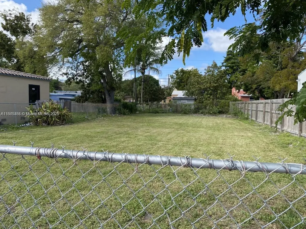247 NW 45th Street Miami FL 33127