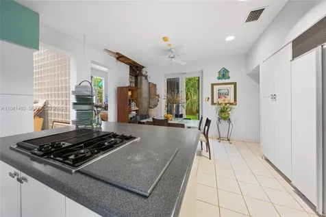 6002 SW 79th Court Miami FL 33143