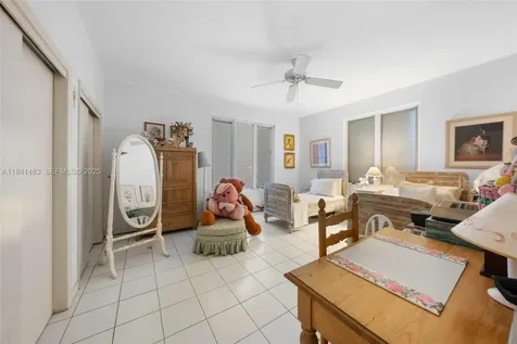 6002 SW 79th Court Miami FL 33143