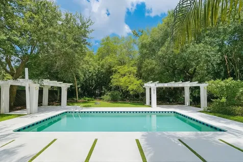 6002 SW 79th Court Miami FL 33143
