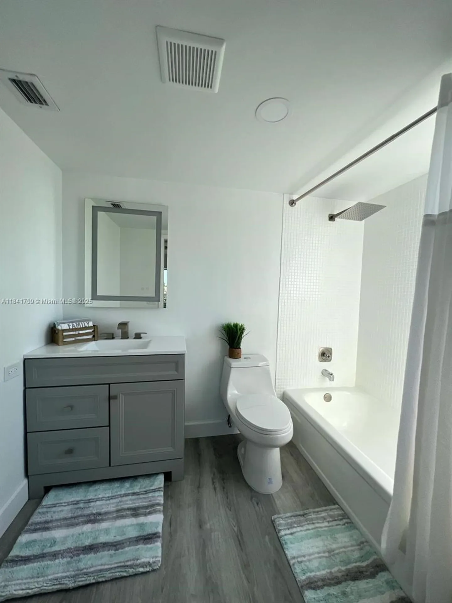 4020 Lincoln A Boca Raton FL 33434