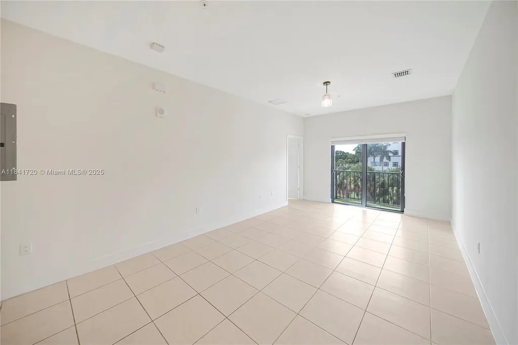 8265 NW 41st Street Doral FL 33166