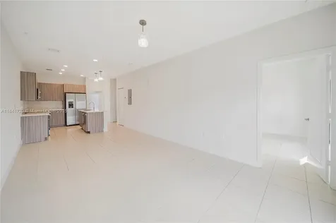 8265 NW 41st Street Doral FL 33166
