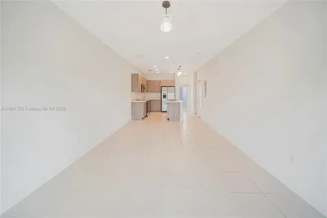8265 NW 41st Street Doral FL 33166