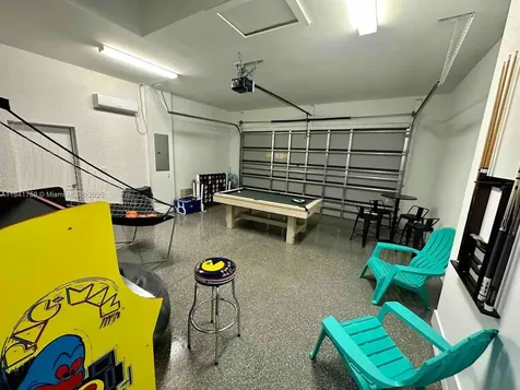 404 NW 1st Street Cape Coral FL 33993
