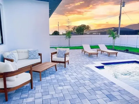 404 NW 1st Street Cape Coral FL 33993