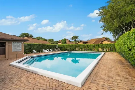 9535 NW 38th Place Sunrise FL 33351