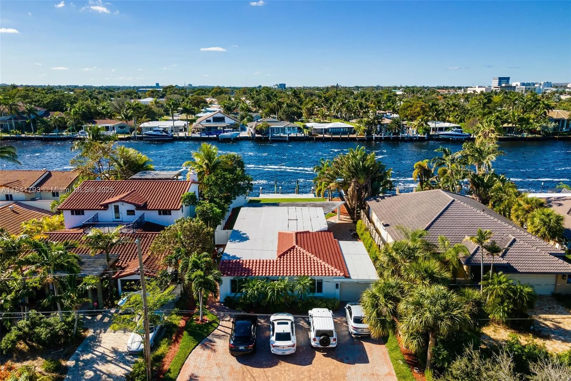517 S Riverside Drive Pompano Beach FL 33062
