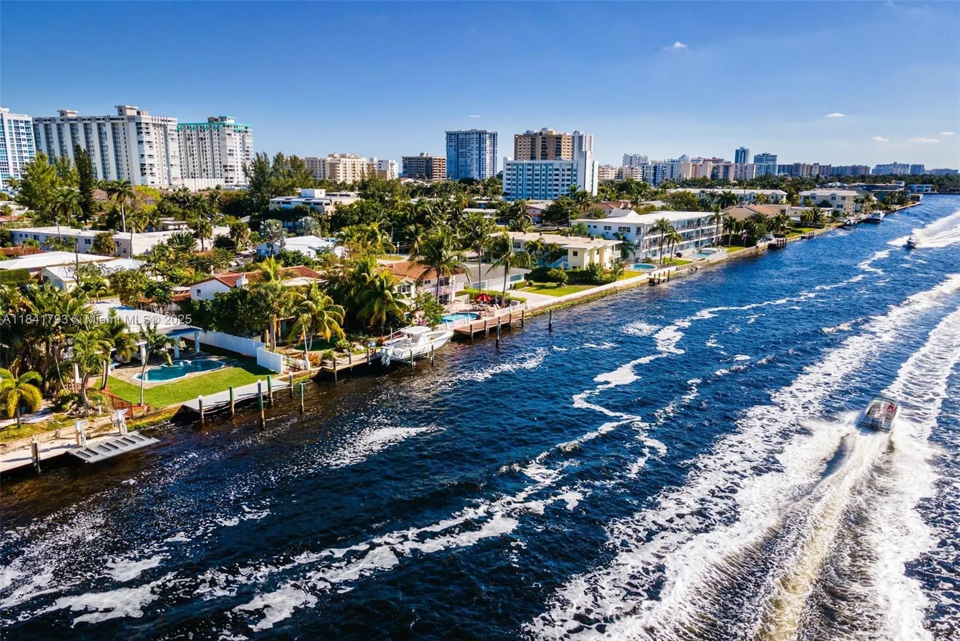 517 S Riverside Drive Pompano Beach FL 33062