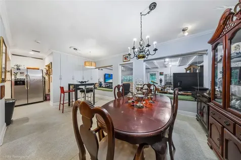 1615 S Miami Avenue Miami FL 33129