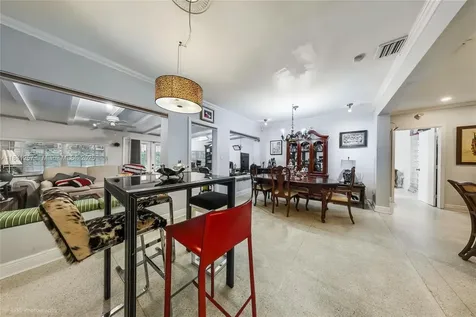 1615 S Miami Avenue Miami FL 33129