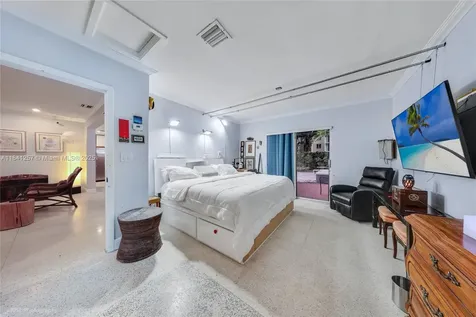 1615 S Miami Avenue Miami FL 33129