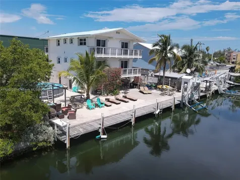 440-442 48th Street Ocean Marathon FL 33050