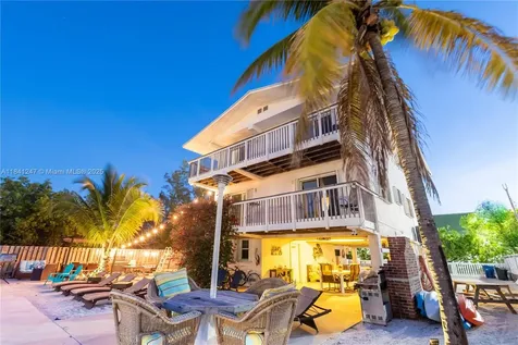 440-442 48th Street Ocean Marathon FL 33050