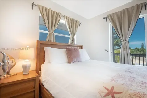 440-442 48th Street Ocean Marathon FL 33050