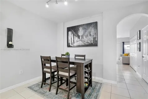 2979 NW 30th Place Oakland Park FL 33311