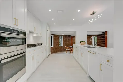 15750 SW 82nd Avenue Palmetto Bay FL 33157