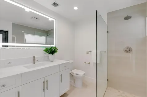 15750 SW 82nd Avenue Palmetto Bay FL 33157