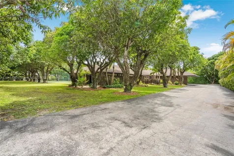 15750 SW 82nd Avenue Palmetto Bay FL 33157