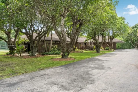 15750 SW 82nd Avenue Palmetto Bay FL 33157