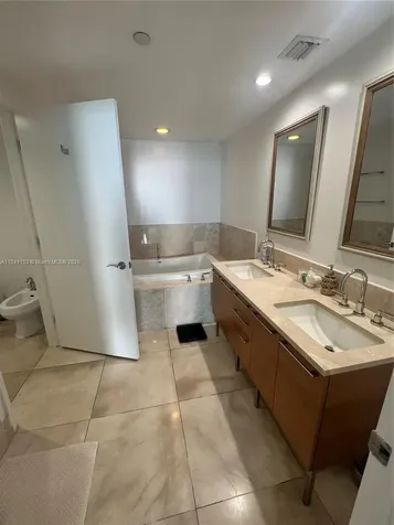 17001 Collins Avenue Sunny Isles Beach FL 33160