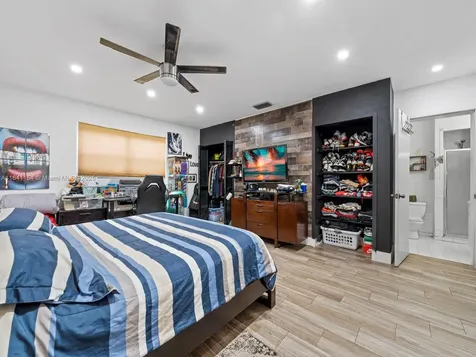19711 Whispering Pines Road Cutler Bay FL 33157