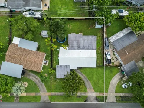 19711 Whispering Pines Road Cutler Bay FL 33157